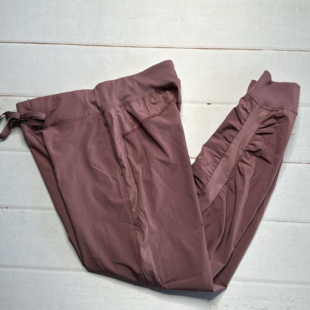 NWOT - Calvin Klein Performance Side-Ruched Shine-Blocked Jogger Pants - Size S - Picture 5 of 5